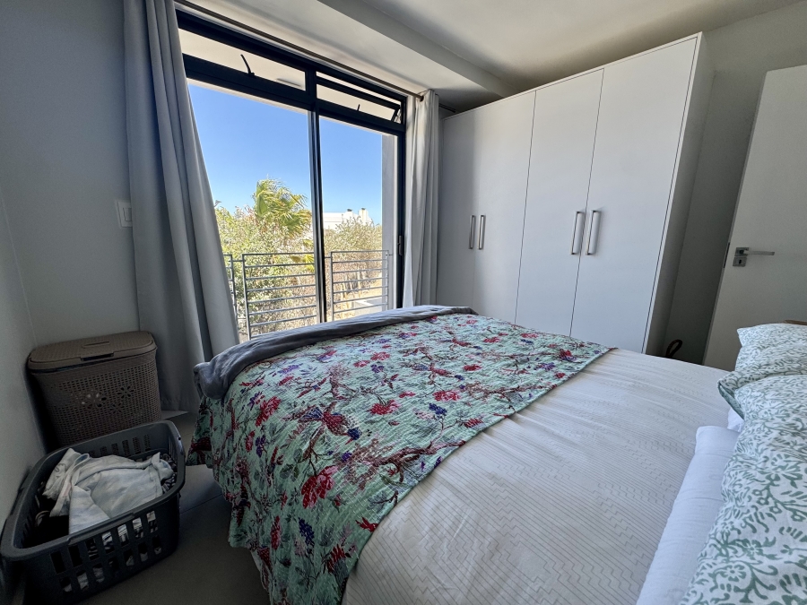 To Let 2 Bedroom Property for Rent in Waves Edge Western Cape